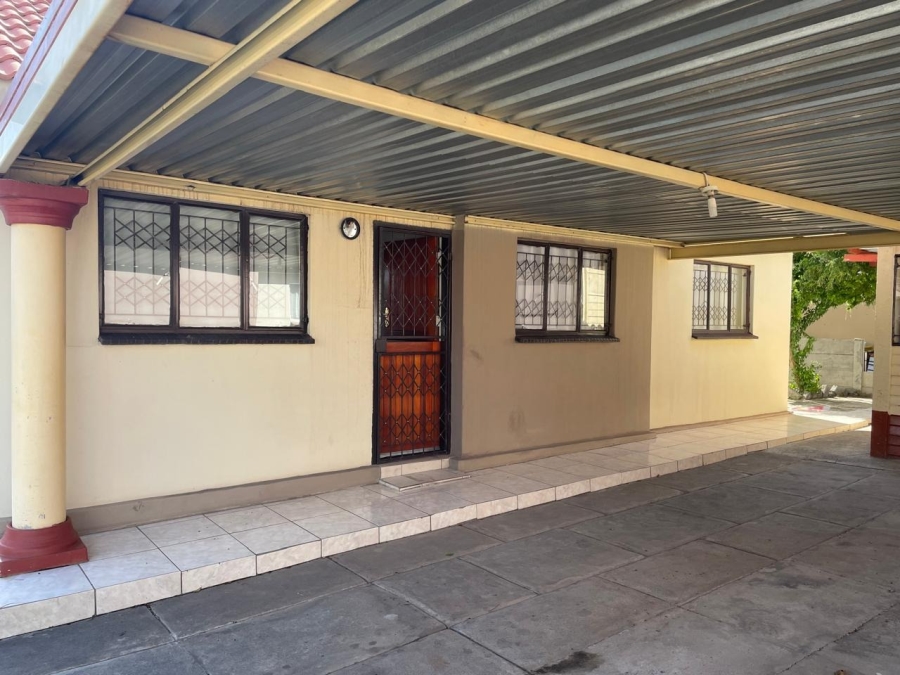 3 Bedroom Property for Sale in Freedom Park North West